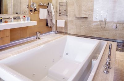 Best Bathtub Refinishing Contractors in Aurora, CO